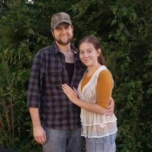 Meet your Posher, Marissa